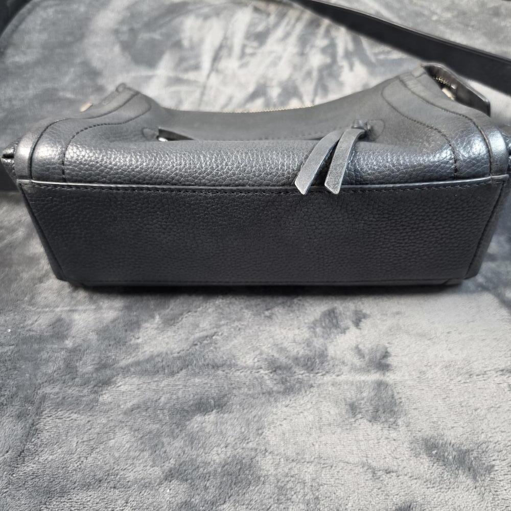 Michael Kors Carine Crossbody Pebbled Black Leather - Picture 2 of 14